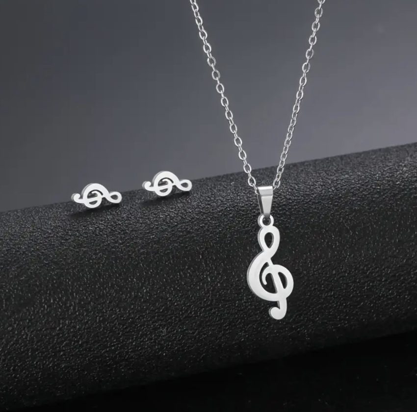 Necklace and earrings set - Silver Musical key pendant