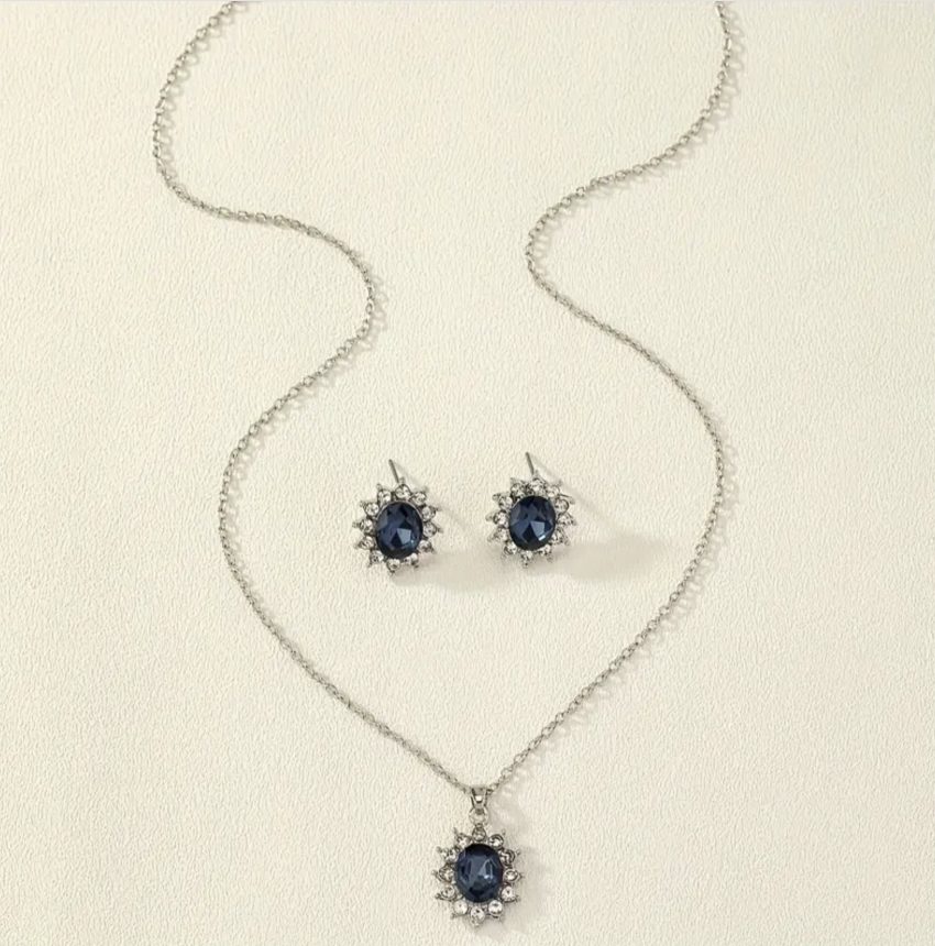 Necklace and earrings set - Blue Sunflower