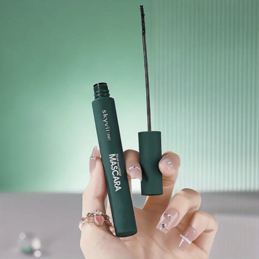 Waterproof Mascara for All Skin Types